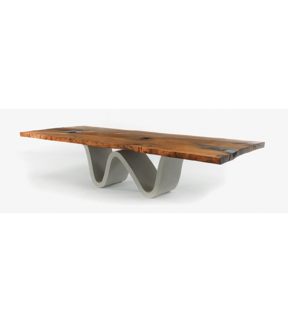 Kauri Bree e Onda Table Riva 1920