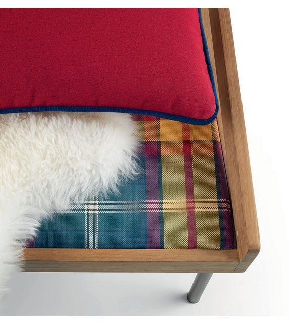 Allaperto Mountain Tartan Sofa Ethimo