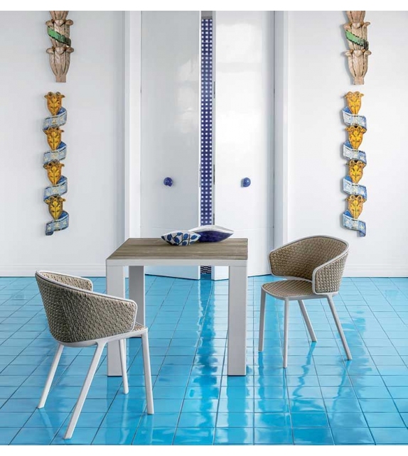 Pluvia Natwick Ethimo Sillón