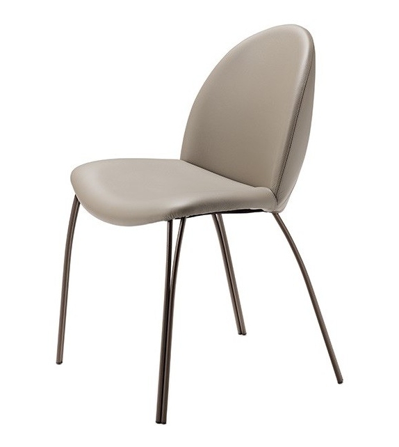 Holly Cattelan Italia Silla