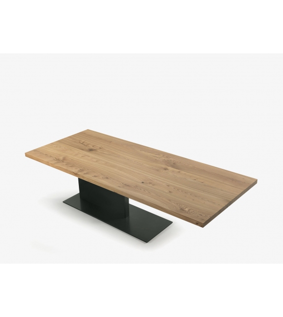 Liam Iron Riva 1920 Mesa