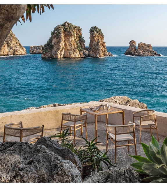 Kilt Teak Ethimo Armstuhl