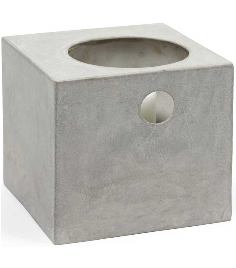 Ready for shipping - Hurricane Le Petit Photophore Béton Serax Bookends