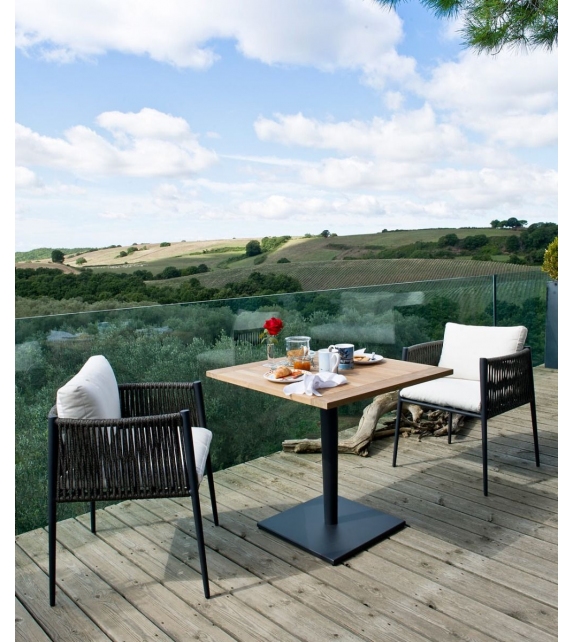 Luce Unopiù Petit Fauteuil