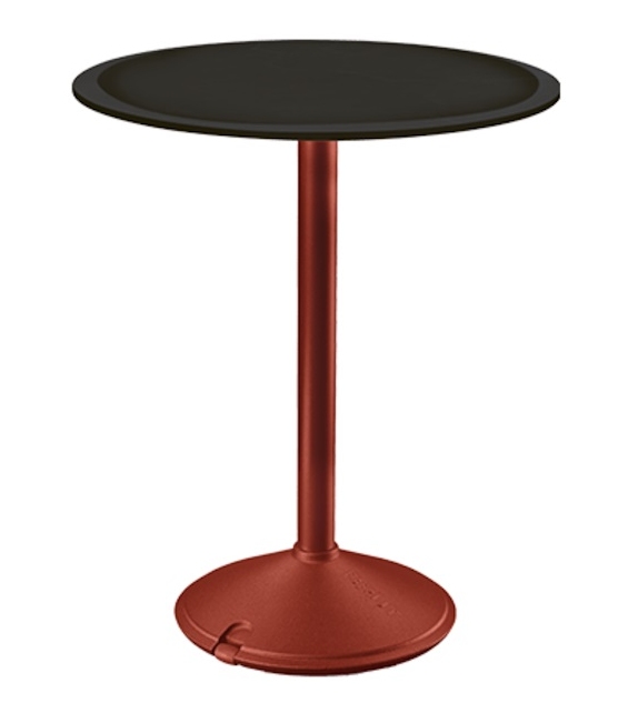 Brut 60 Magis Table