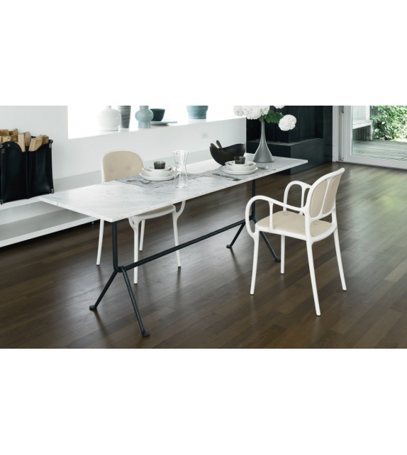 Officina Fratino Magis Table