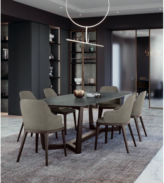 Adam Olivieri Petit Fauteuil