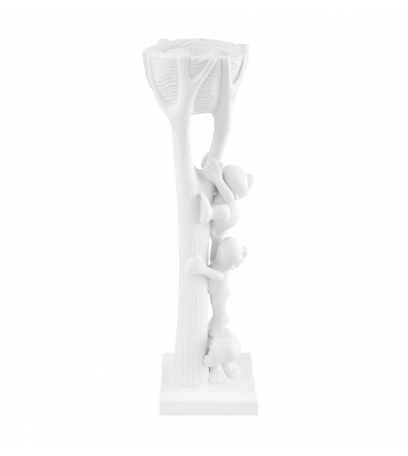 O Ninho Vista Alegre Sculpture