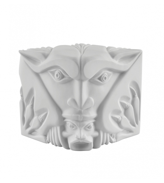 Gárgulas Sculpture Vista Alegre