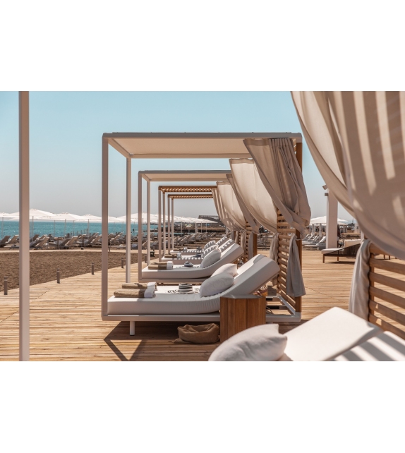 Pavilion Tribù Daybed