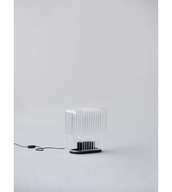 Lari Karakter Table Lamp