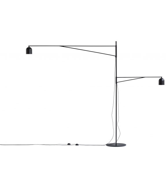 Awkward Light Floor Lamp Karakter