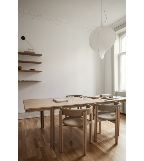 Principal Chair Karakter Chaise