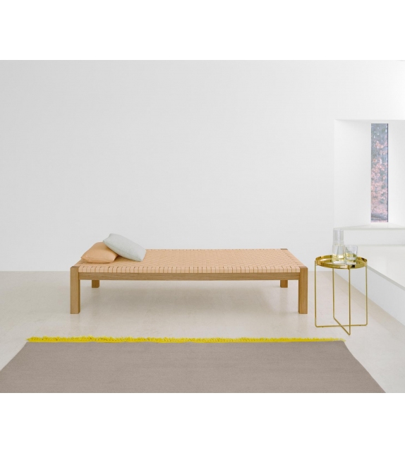 CM05 Habibi E15 Side Table