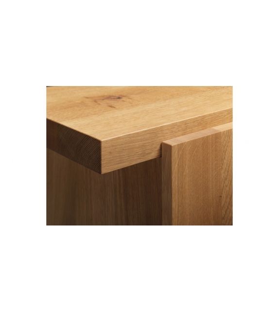 DT02 Tore E15 Side Table