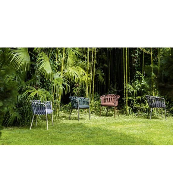 Emma Cross Varaschin Petit Fauteuil