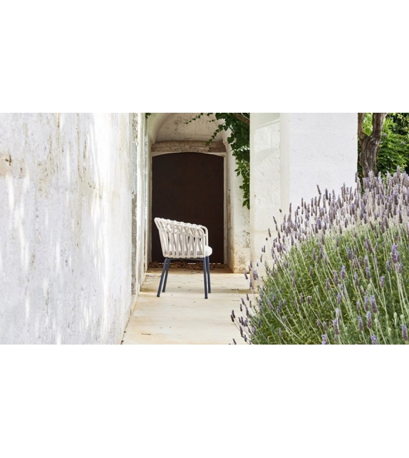 Emma Cross Varaschin Sillón