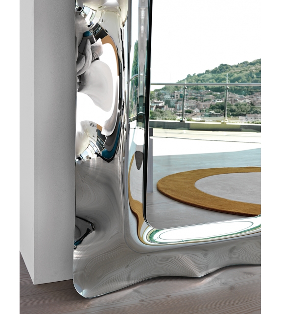 Dorian Fiam Mirror