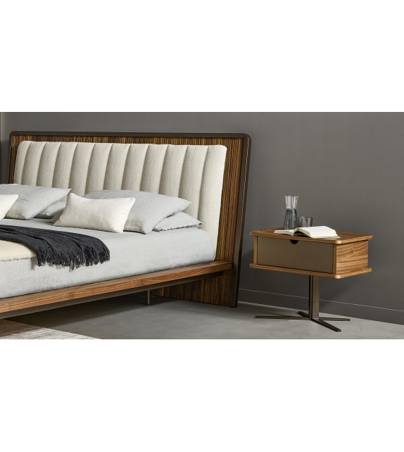 Nelson Bonaldo Nachttisch