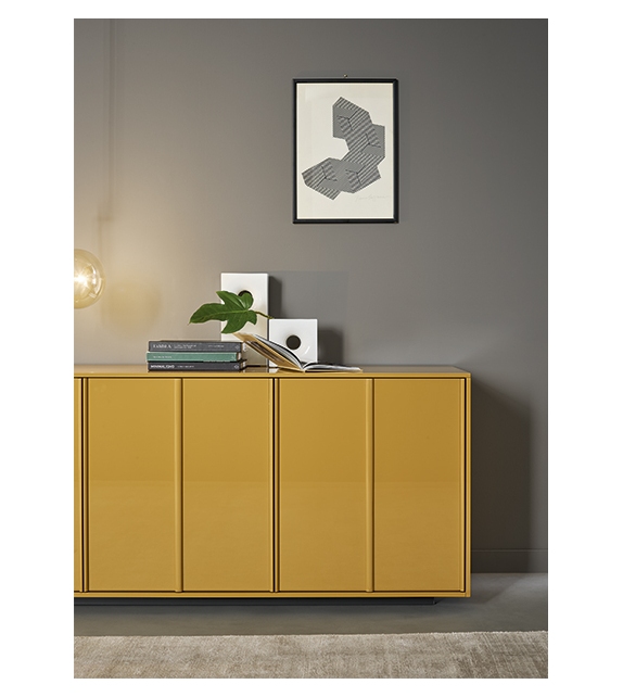 Backdrop Bonaldo Sideboard