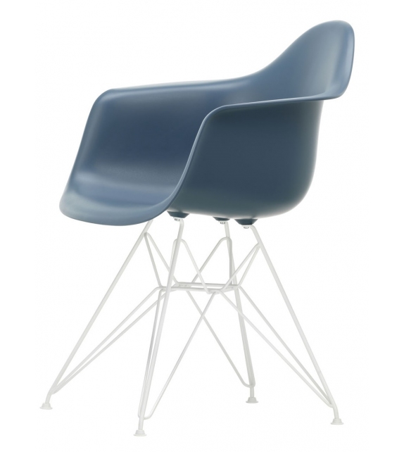 Eames Plastic Armchair DAR Poltroncina Vitra