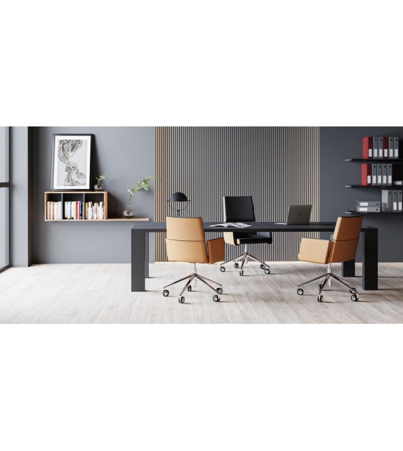 DS-414 De Sede Stuhl mit Rädern