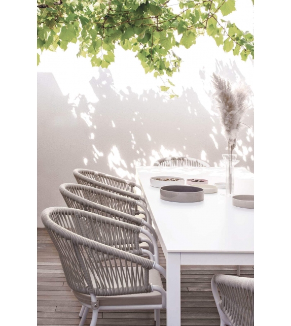 Flair Atmosphera Table