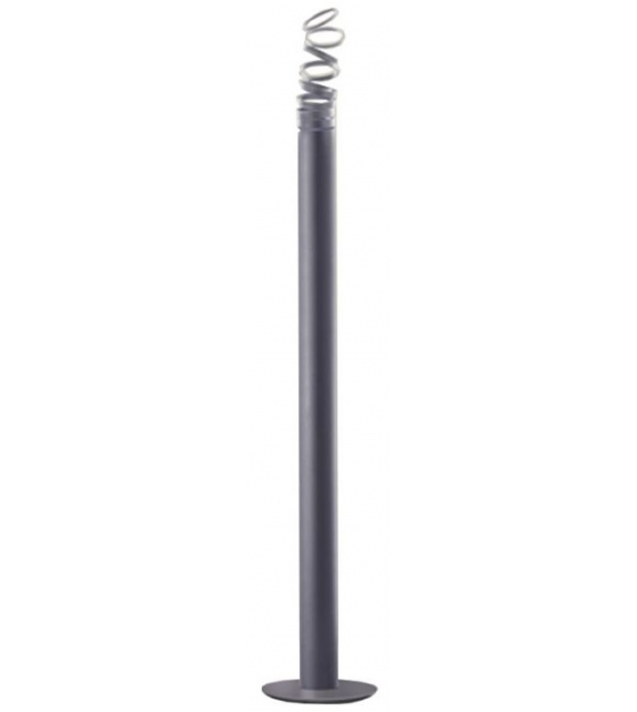 Prêt pour l'expédition - Decomposé Artemide Lampadaire