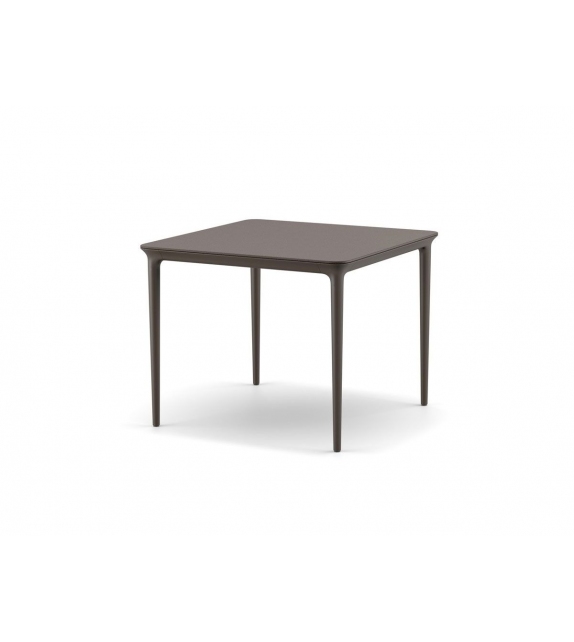 Bellmonde Dedon Table