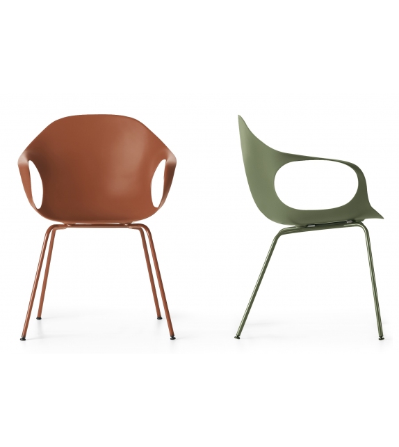 Elephant. poltroncina su gambe