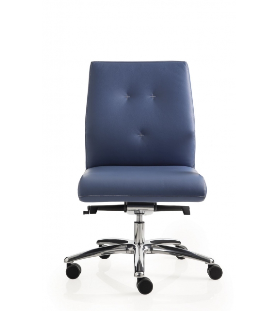 One Luxy Chair with Castors