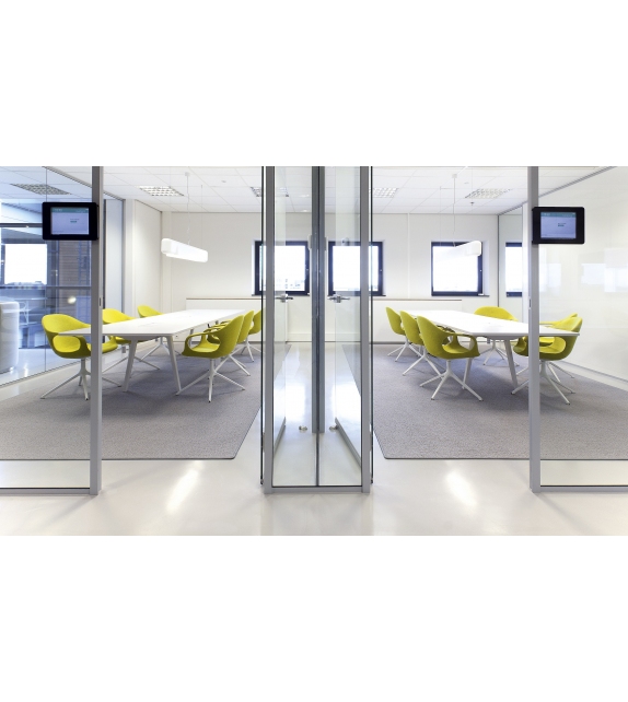 Elephant Kristalia Sedia su Trespolo Rivestita