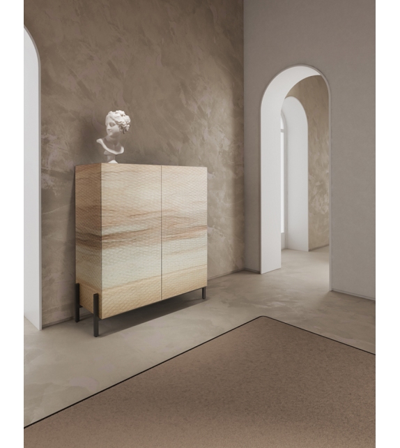 Sharp Momenti Niedriges Sideboard Füße aus Metall