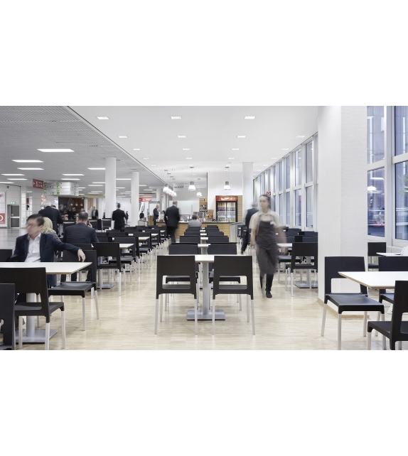 Face Stuhl Kristalia