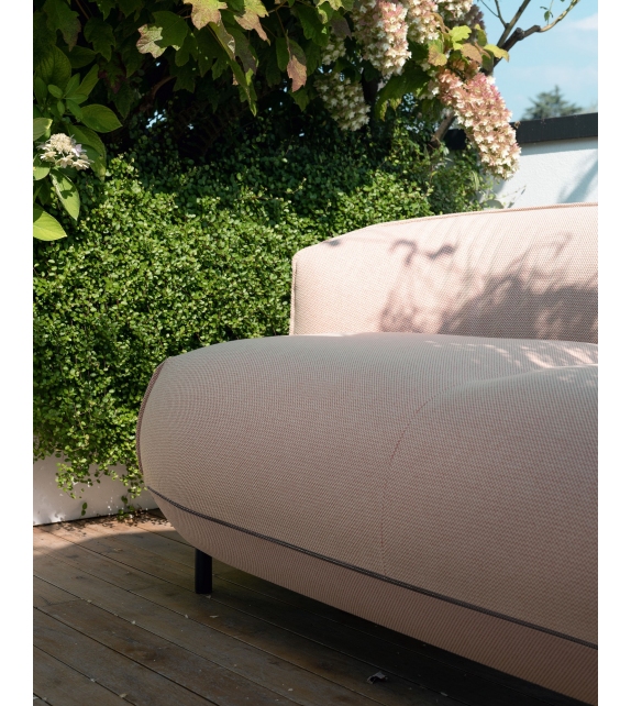 Brioni Outdoor Sofá Kristalia