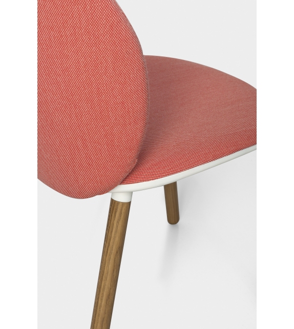 Dua Kristalia Silla con Patas de Madera