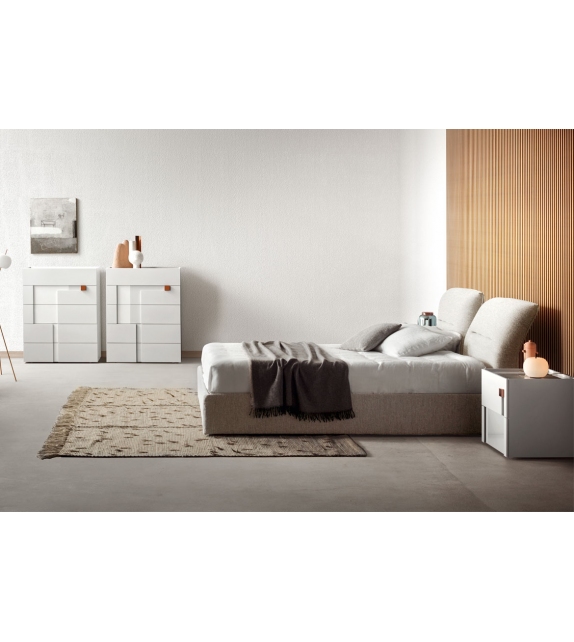 Logos Pianca Nachttisch