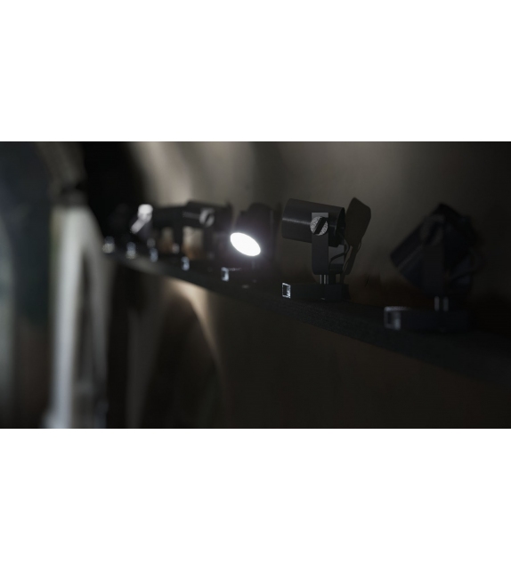 R11 Martinelli Luce Wand-/Deckenleuchte