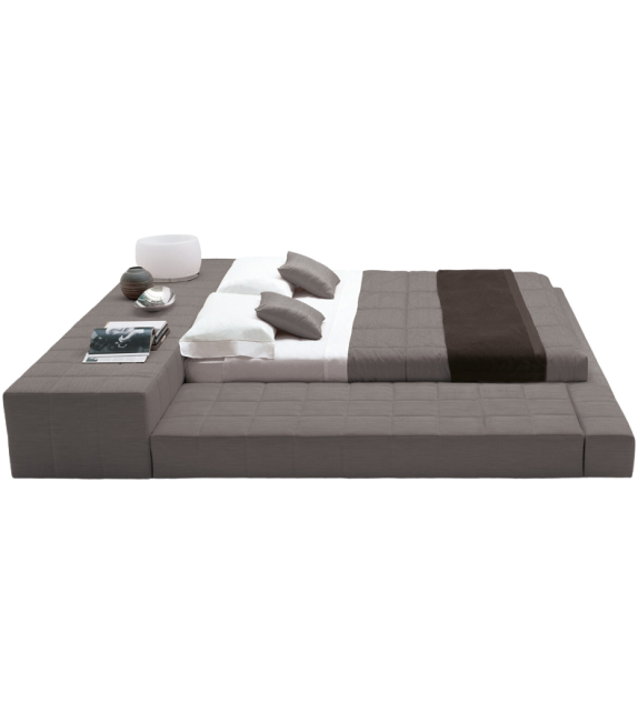 Squaring Bonaldo Bed