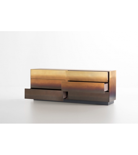 Marea DeCastelli Chest of Drawers