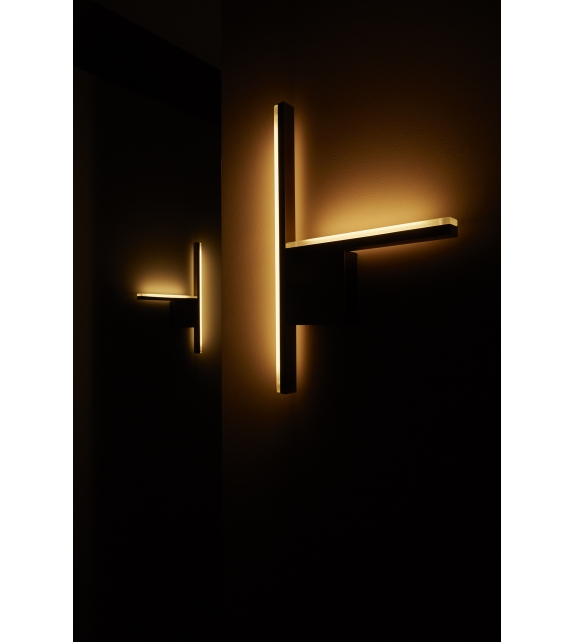 Almost Essence Venicem Wall Lamp