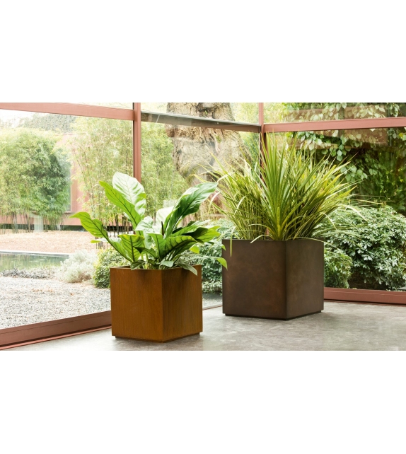 Cube DeCastelli Blumenkastens