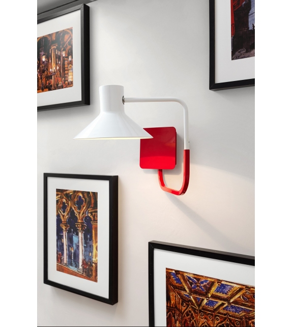 Sister Zava Wall Lamp