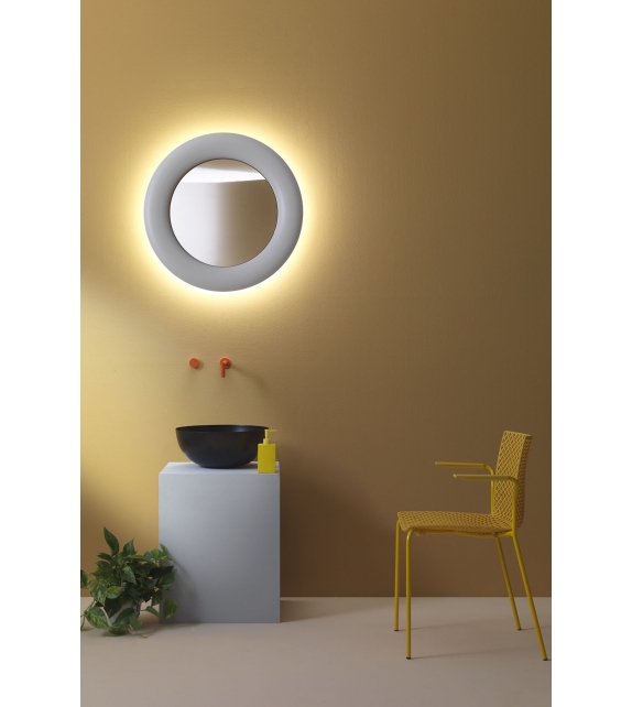 Flow Zava Wall Lamp