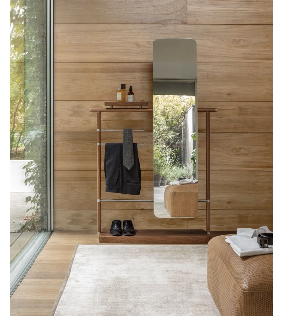 Ben Alivar Valet Stand