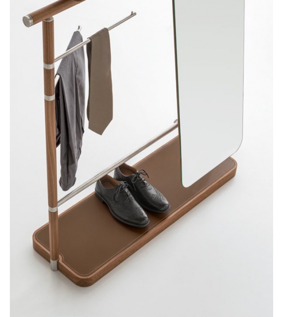 Ben Alivar Valet Stand