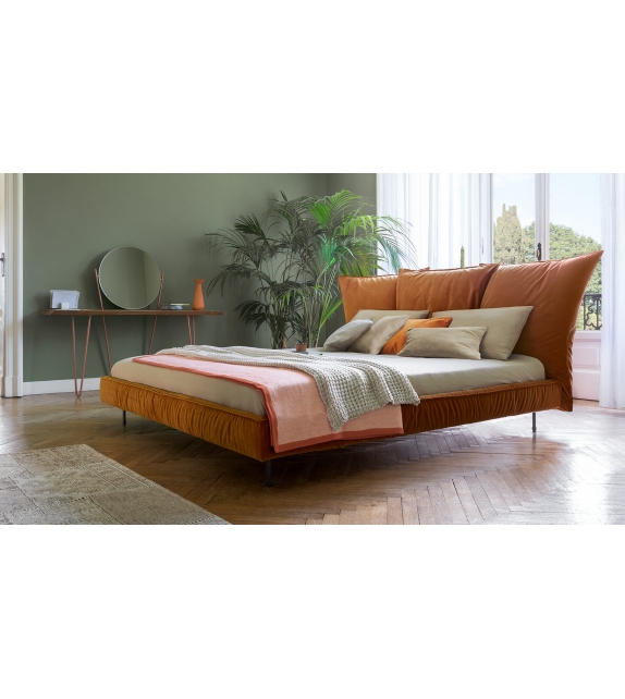 Madame C Bonaldo Bett