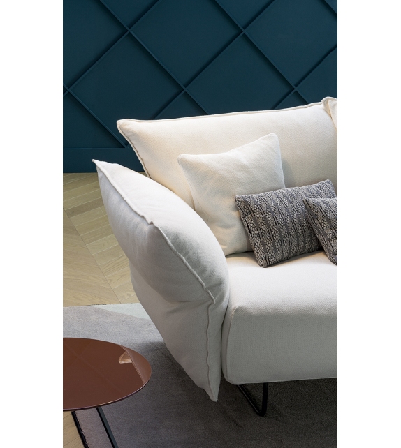 Madame C Bonaldo Sofa