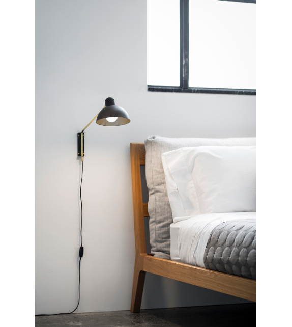 Waldorf 04 Lambert&Fils Wall Lamp