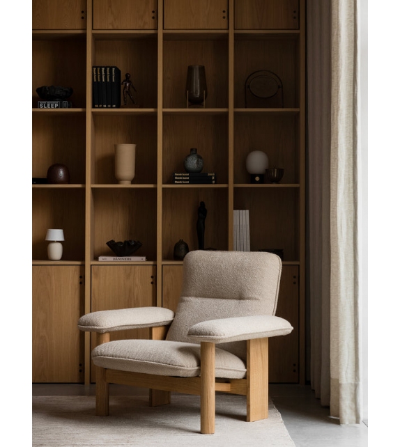 Brasilia Menu Lounge Chair